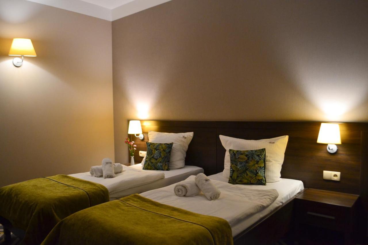 Hotel & Browar Slociak Ополе Екстериор снимка