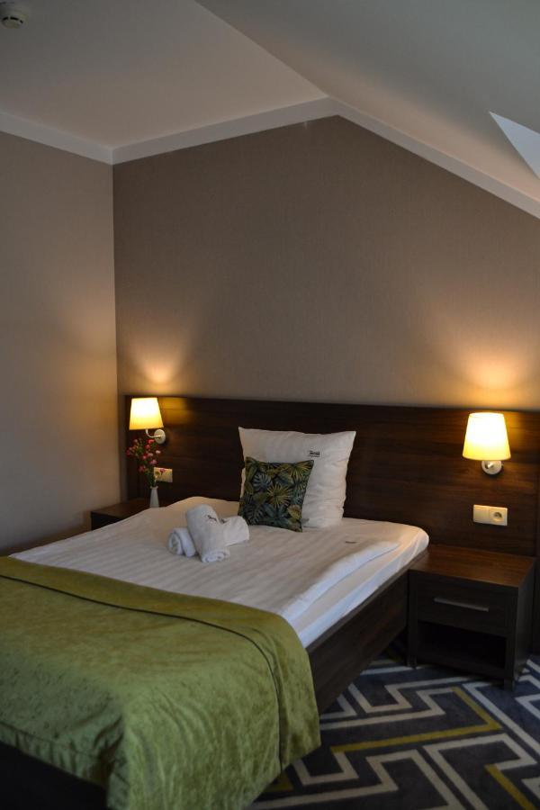 Hotel & Browar Slociak Ополе Екстериор снимка