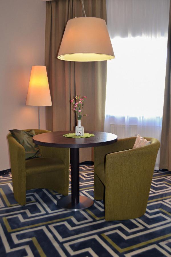 Hotel & Browar Slociak Ополе Екстериор снимка