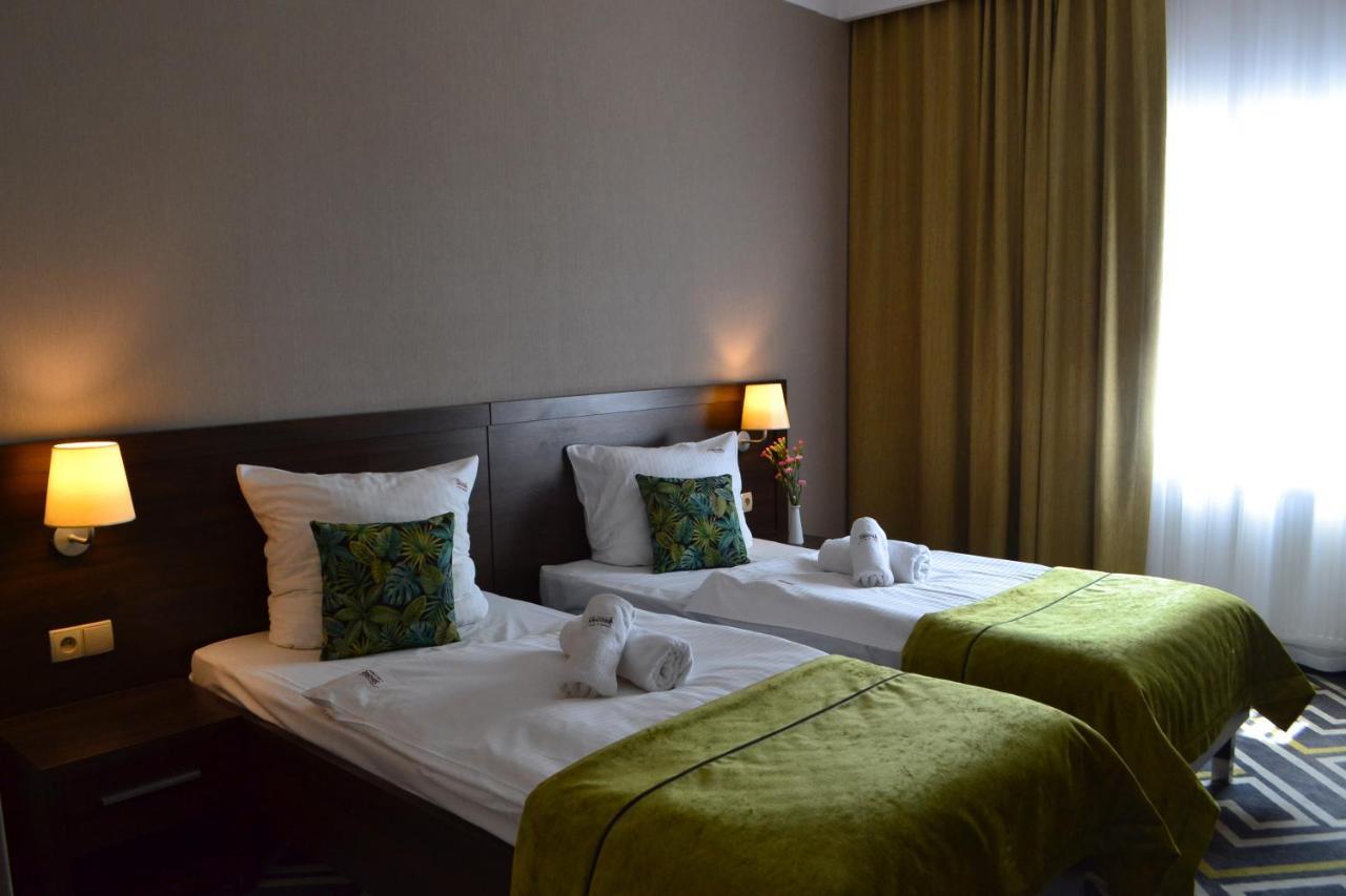 Hotel & Browar Slociak Ополе Екстериор снимка