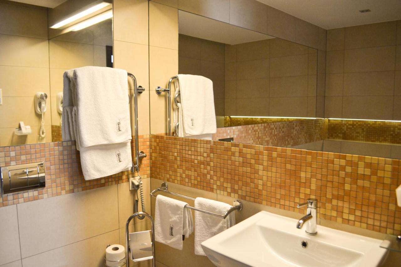 Hotel & Browar Slociak Ополе Екстериор снимка